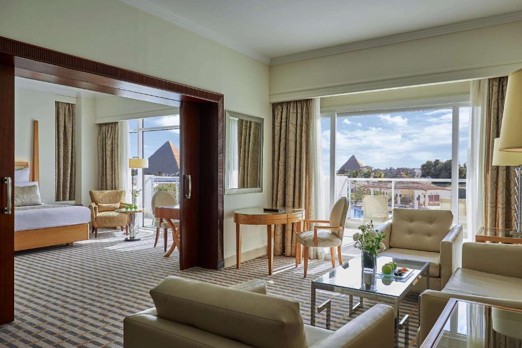 Steigenberger Pyramids Cairo Hotel