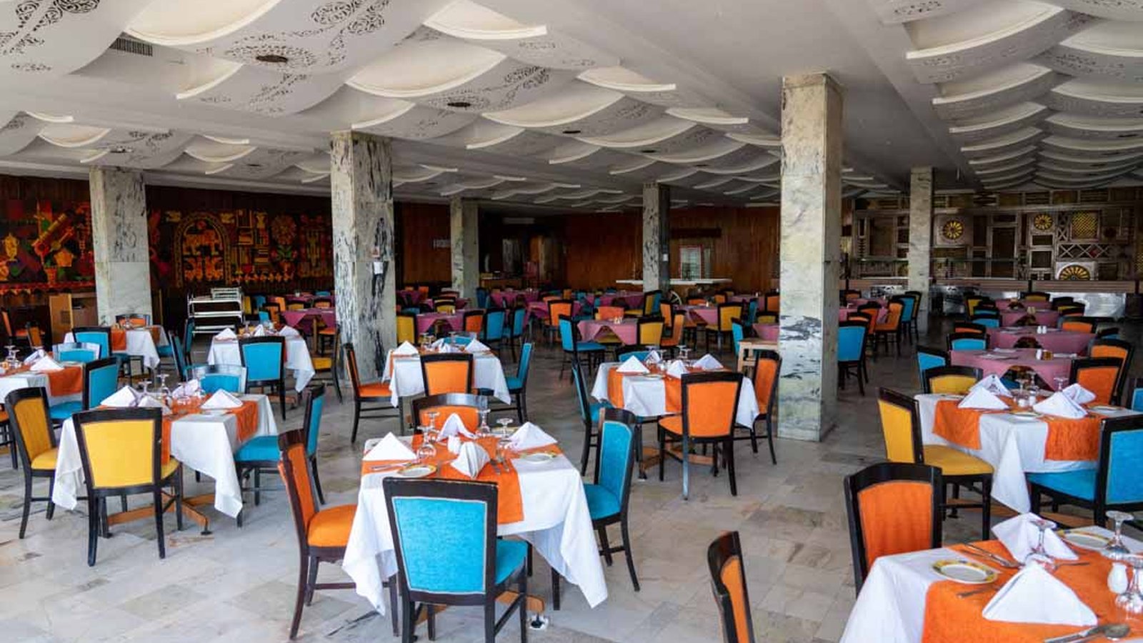 Aracan Luxor Hotel