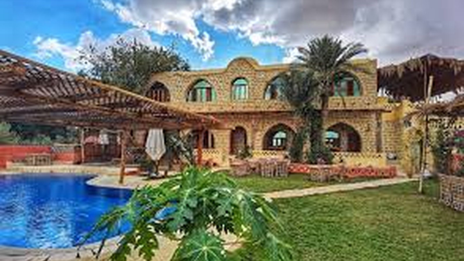 Tzila Lodge