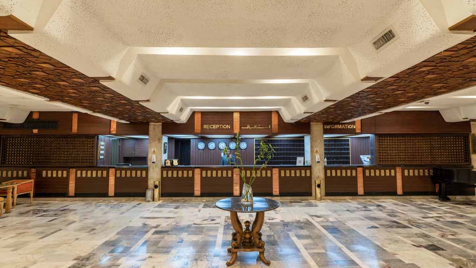 Aracan Luxor Hotel