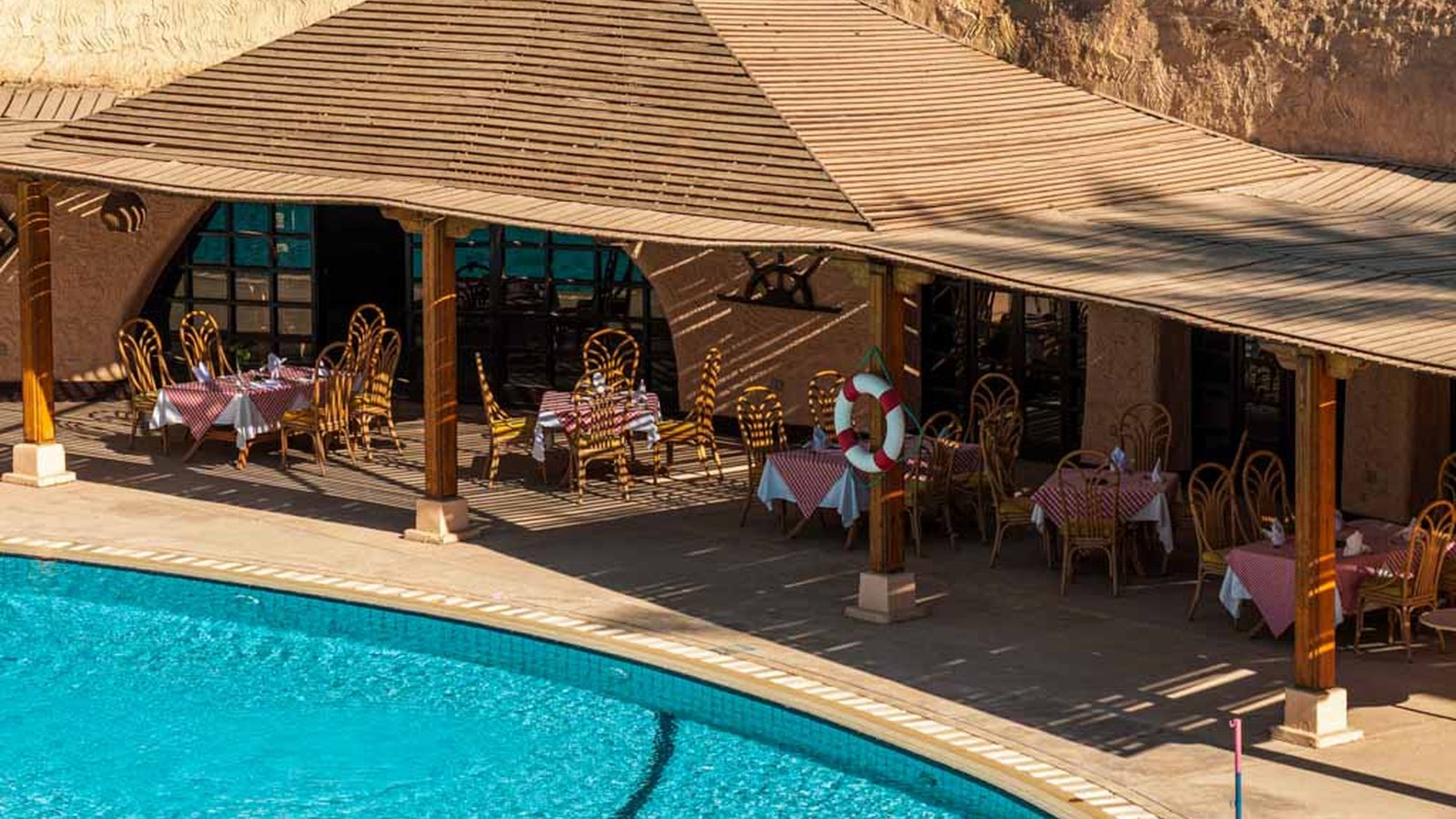 Aracan Luxor Hotel