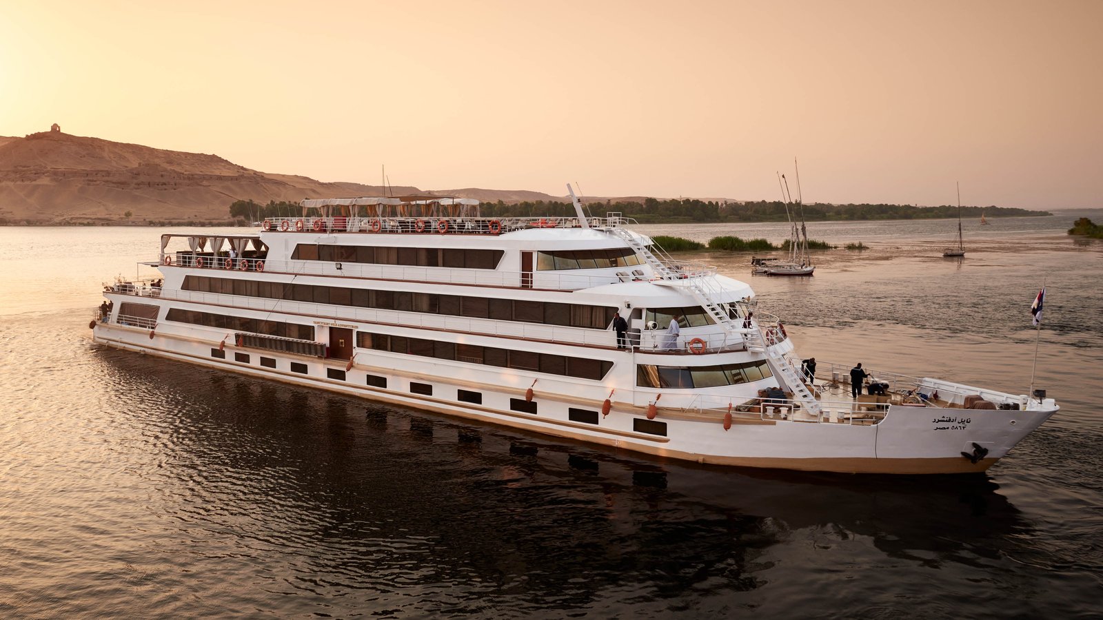 Nile Adventurer